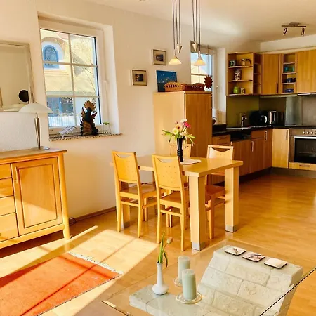 Sunshine Apartment